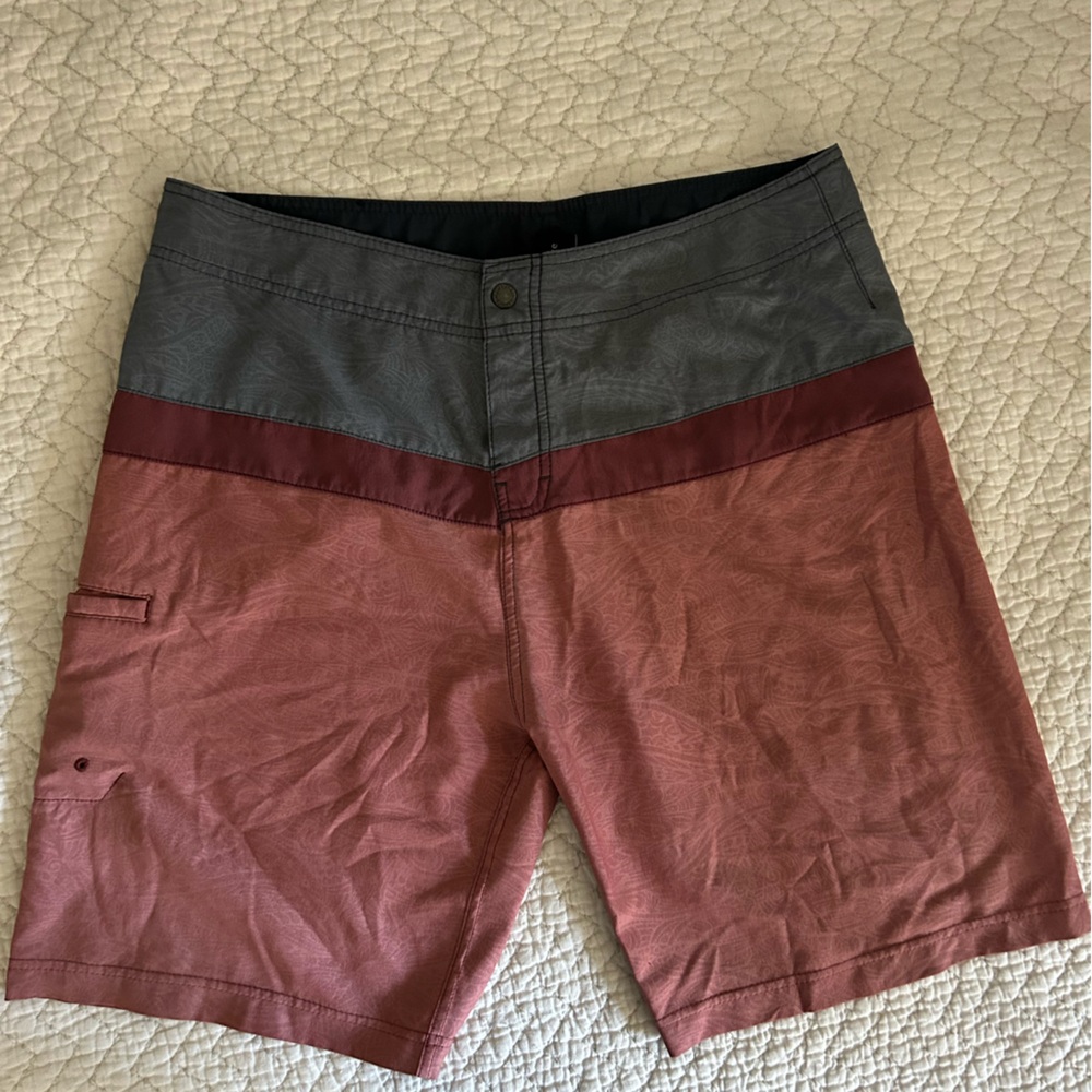 Prana Flat Front Shorts Burgundy Charcoal Casual